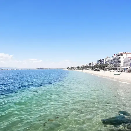 Lavanda Lägenhetshotell 4*