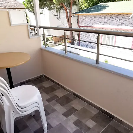 Lavanda מלון דירות